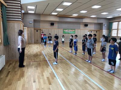 無事に戻ってきたことを報告しました。